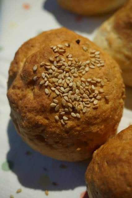 Quarkbrötchen mit Sesam von breifreibaby