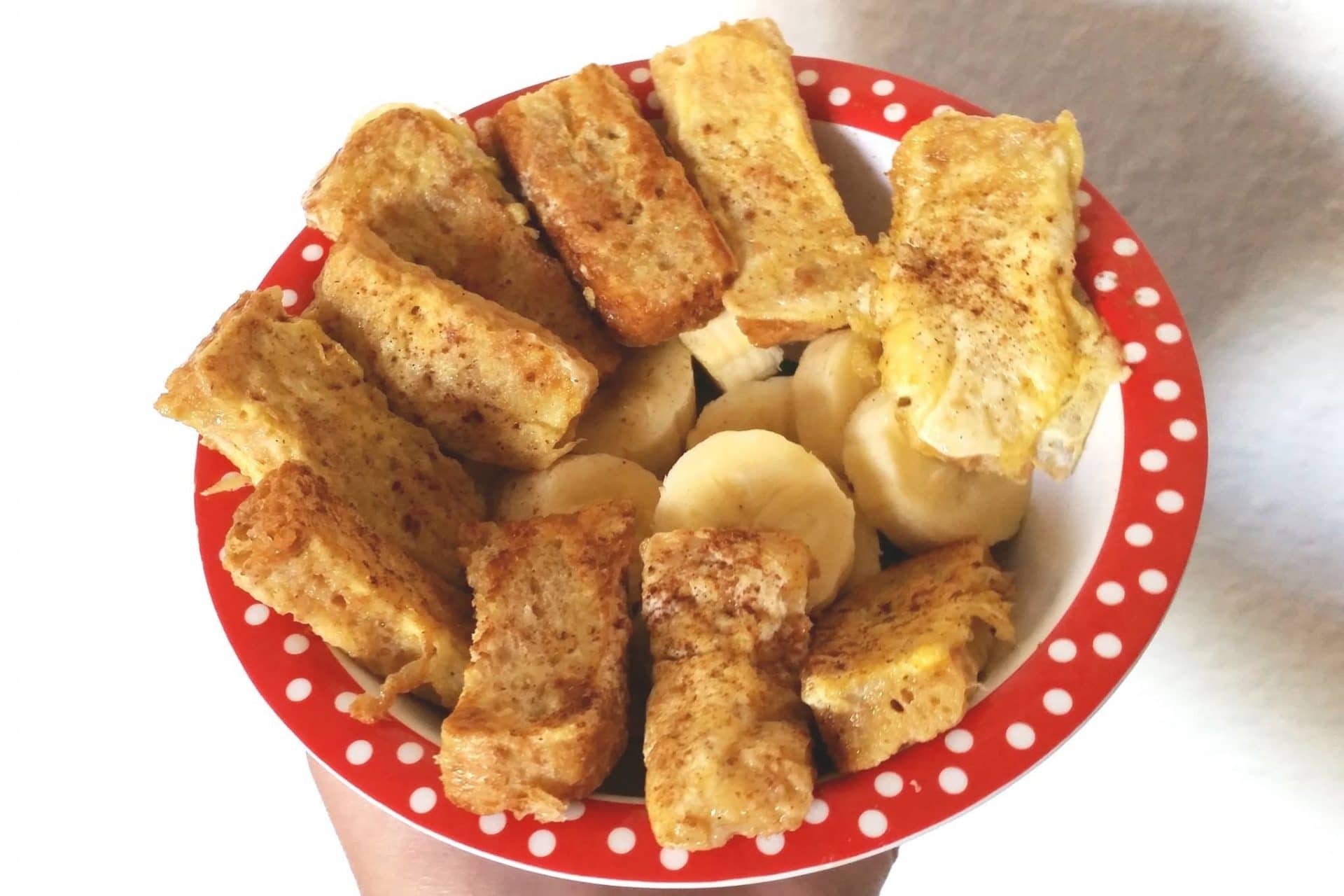 French Toast ohne Zucker als Frühstück für Babys mit Banane