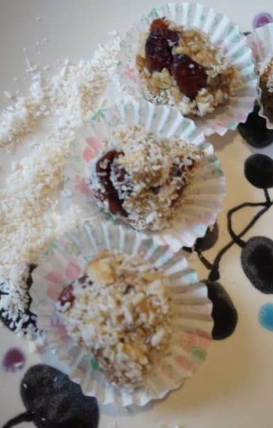 Stllpralinen mit Cranberry und Kokos von breifreibaby