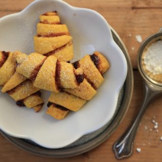 zuckerfreie Weihnachtsplätzchen für Babys backen - unsere leibsten BLW un dbreifrei Rezepte für Kekse und Co.