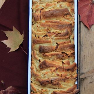 Zupfbrot mit Apfel und Zimt & Zucker