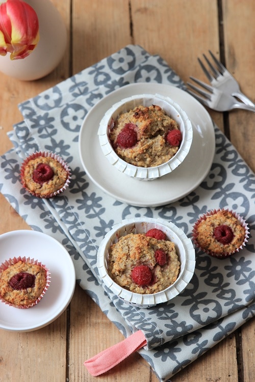 Himbeer-Haferflocken-Muffins ohne Zucker aus dem Buch "Gesund backen ist Liebe"