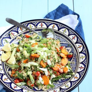 Couscoussalat mit Tomaten und Zucchini - perfekt zum Grillen und er schmeckt Groß und Klein (super BLW tauglich)