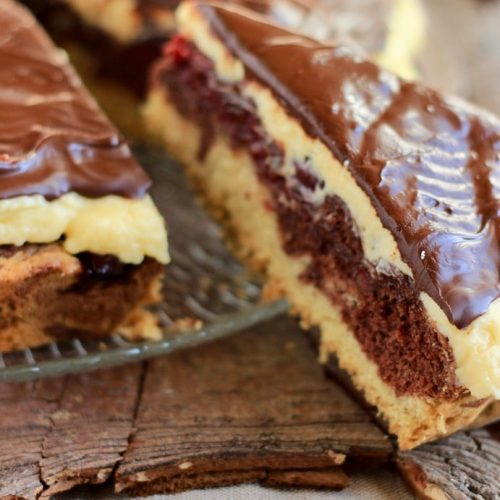 Rezept für vegane Donauwelle mit Kirschen