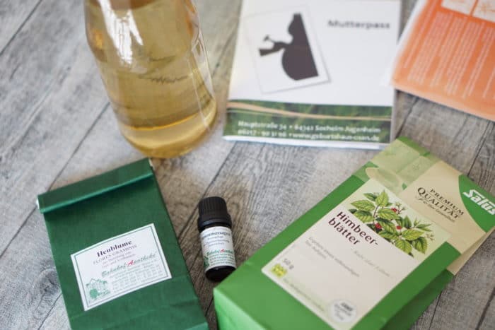 Welche Geburtsvorbereitung macht Sinn? Was bewirken Himbeerblättertee, Heublumendampfbad und Dammmassage?