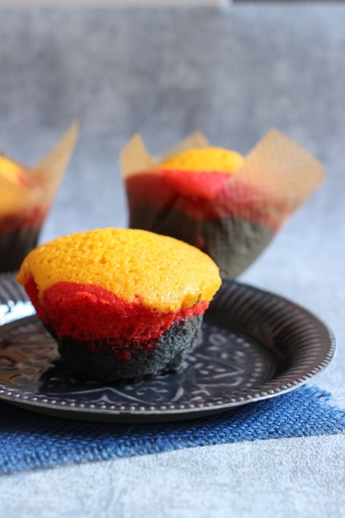WM-Rezept in schwarz rot gold - Muffins in Deutschlandfarben
