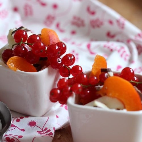 Frozen Joghurt ohne Zucker selbst machen mit Aprikosen