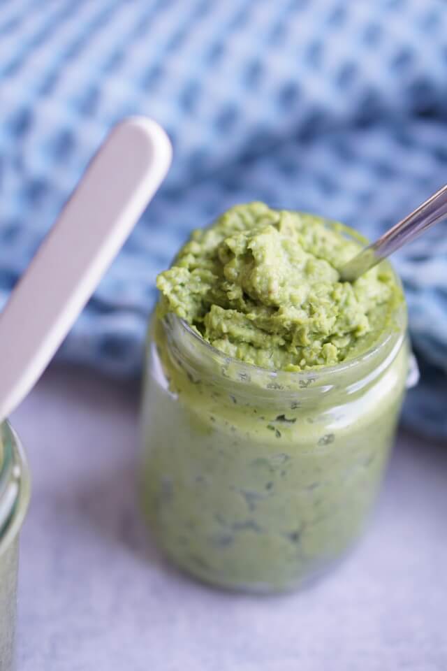 Erbsenhummus ohne Kichererbsen - Brotaufstrich für Babys und Kleindkinder - vegane Aufstriche selber machen