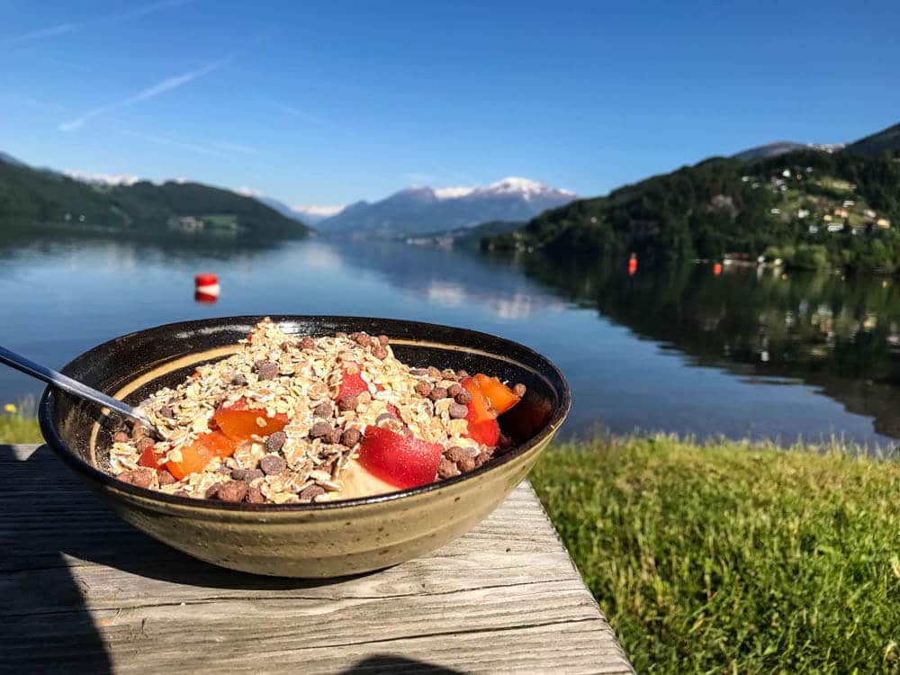 Frühstück im Wohnmobil