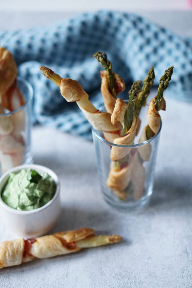breifrei Abendessen mit saisonalem Gemüse - Spargel für Babys und Kleinkinder zubereiten