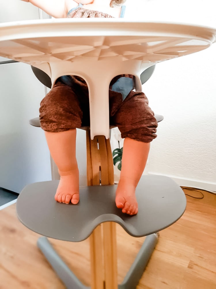 Der Bügel im Hochstuhl Nomi