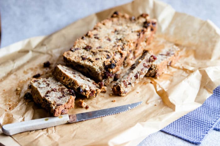Früchtebor backen - unser Geschenk aus der Küche für Weihachten und den Advent - zuckerfrei backen mit Mehl