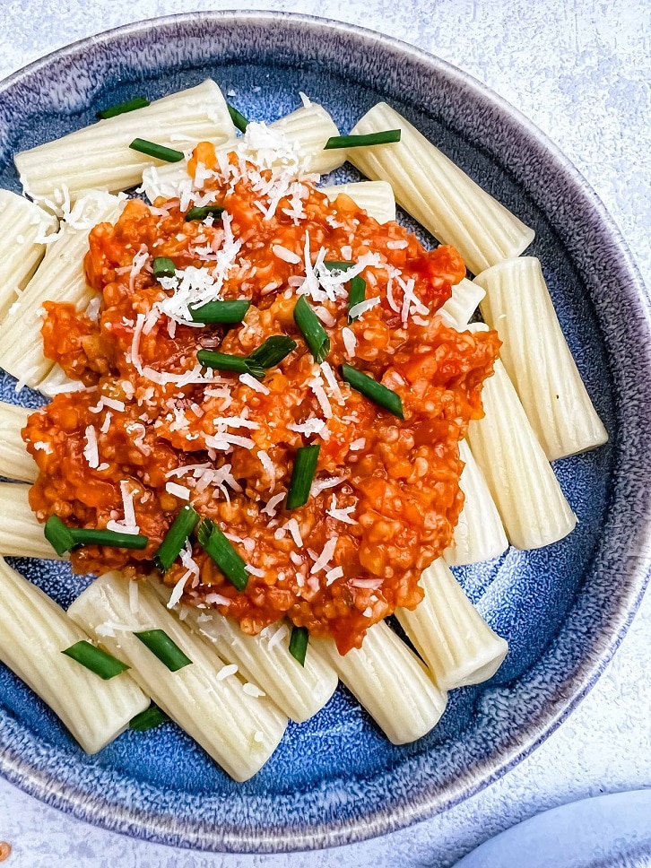 Grünkernbolognese mit Tomaten für Kinder