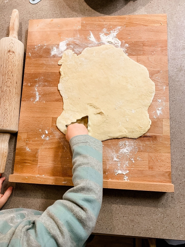 Zuckerfreie Plätzchen Baby - Kinder helfen beim Backen